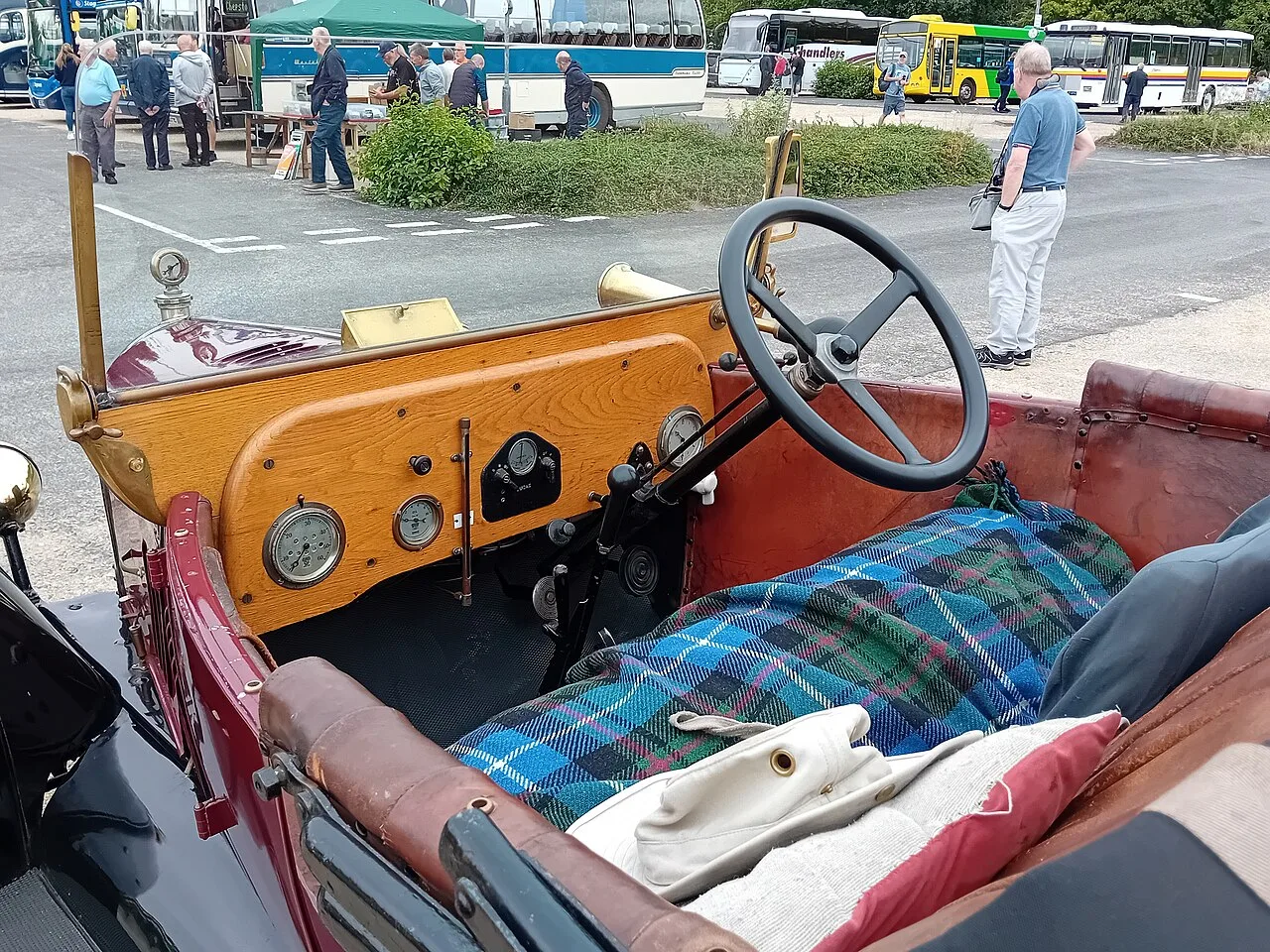 Morris Cowley, interior
