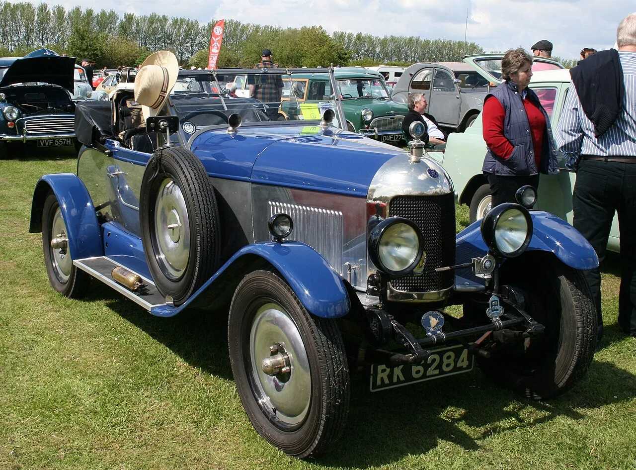 Morris Oxford Bullnose, side