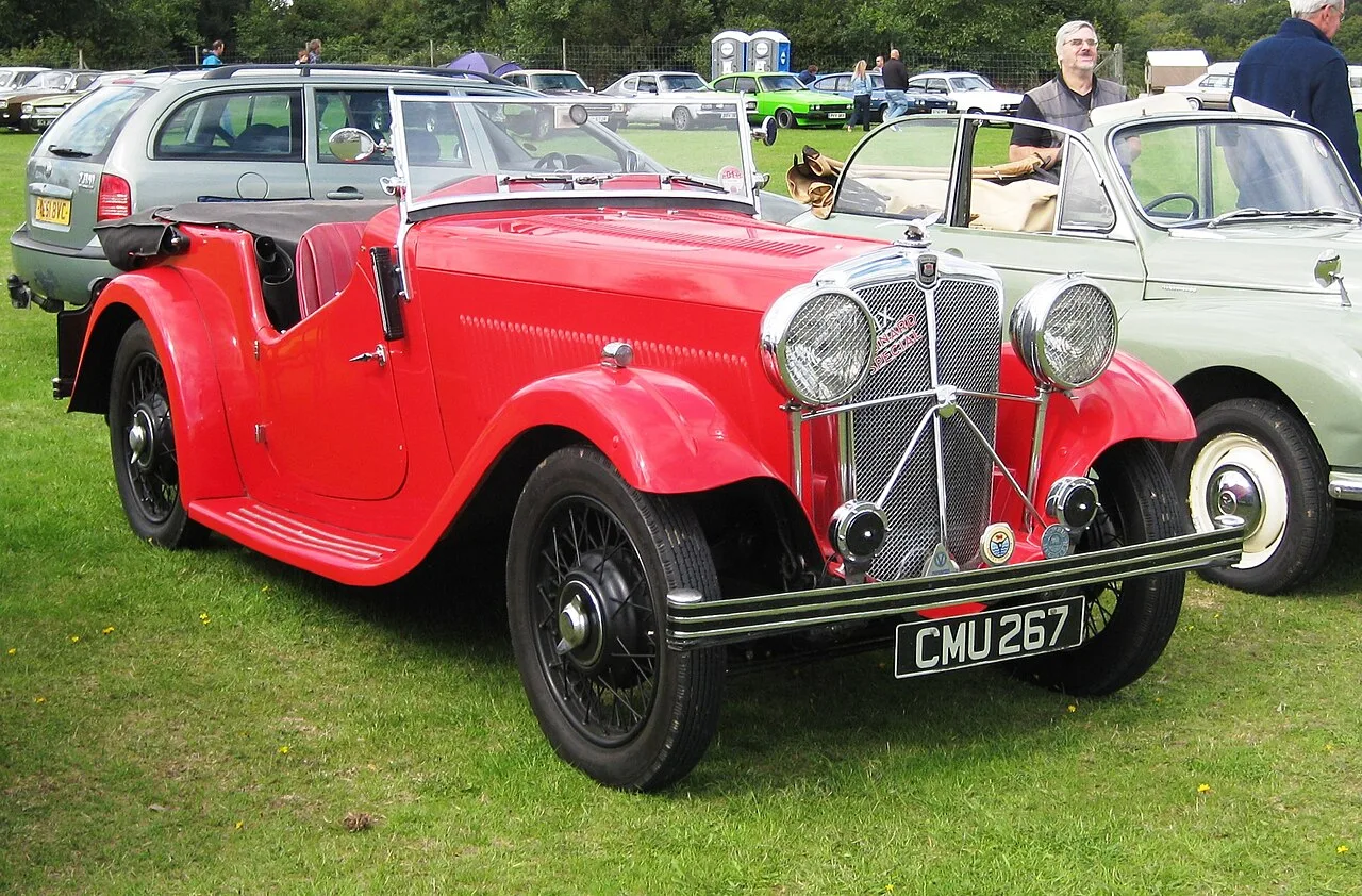 Morris Ten Six, rear