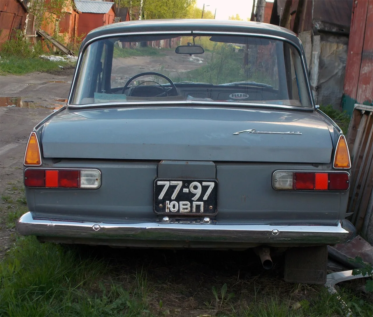 Moskvitch 412 / IZh-412, rear