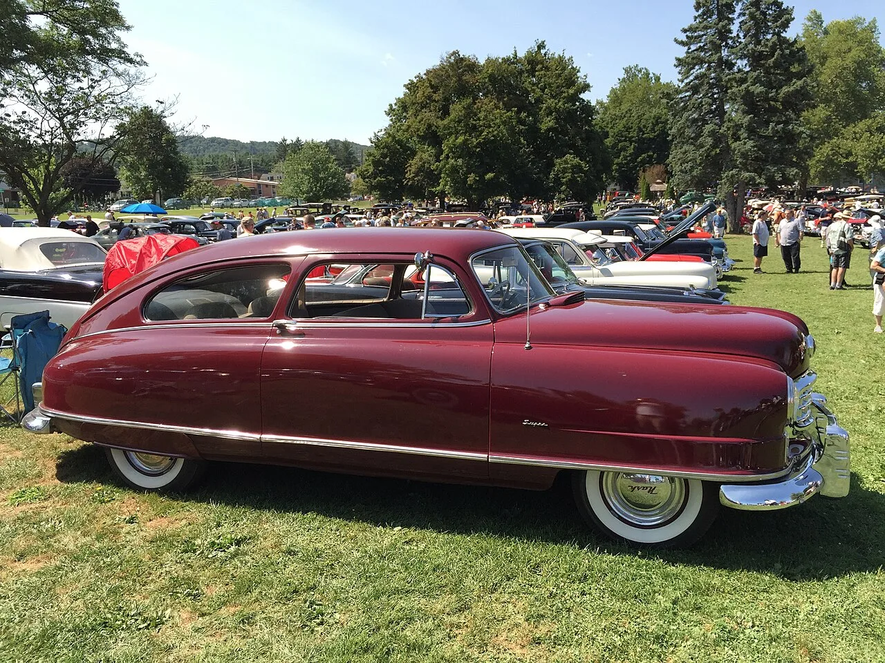 Nash 600, side
