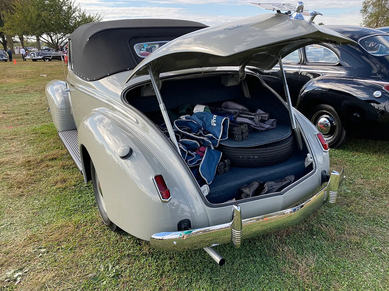 Nash Ambassador, rear