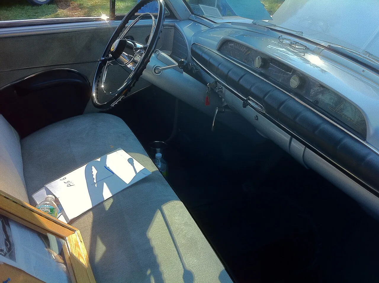 Nash Ambassador, interior