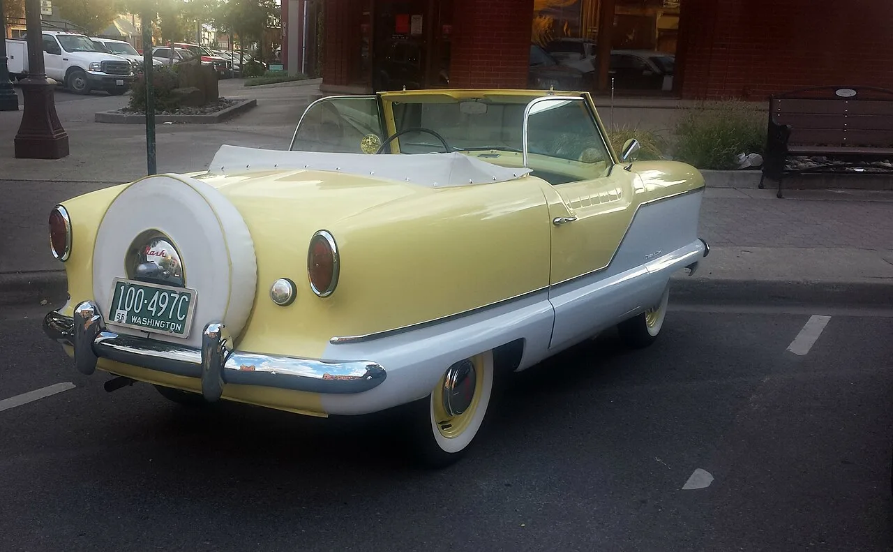 Nash Metropolitan, rear