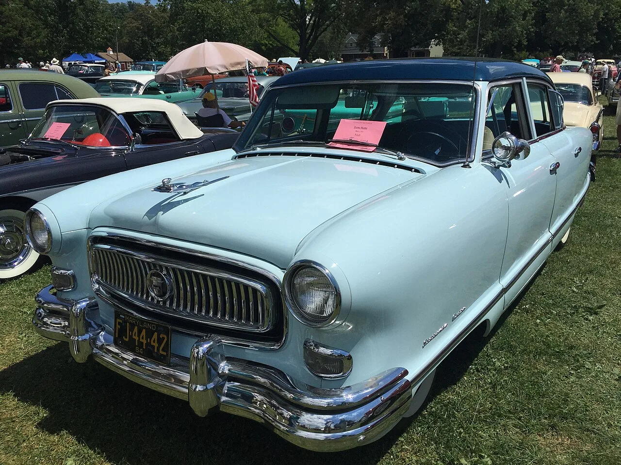 Nash Statesman, rear