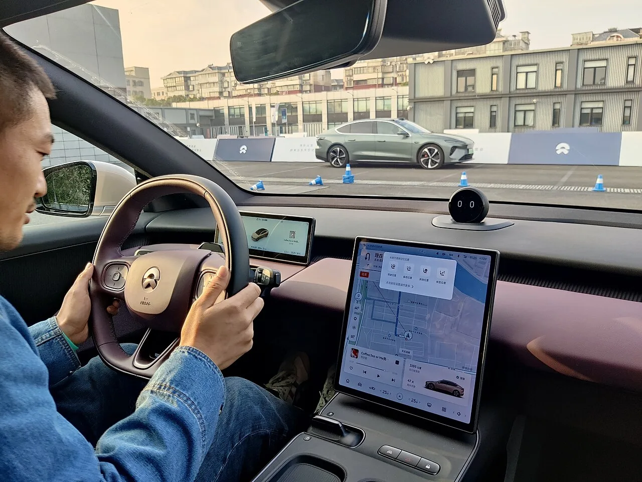 NIO ET5, interior