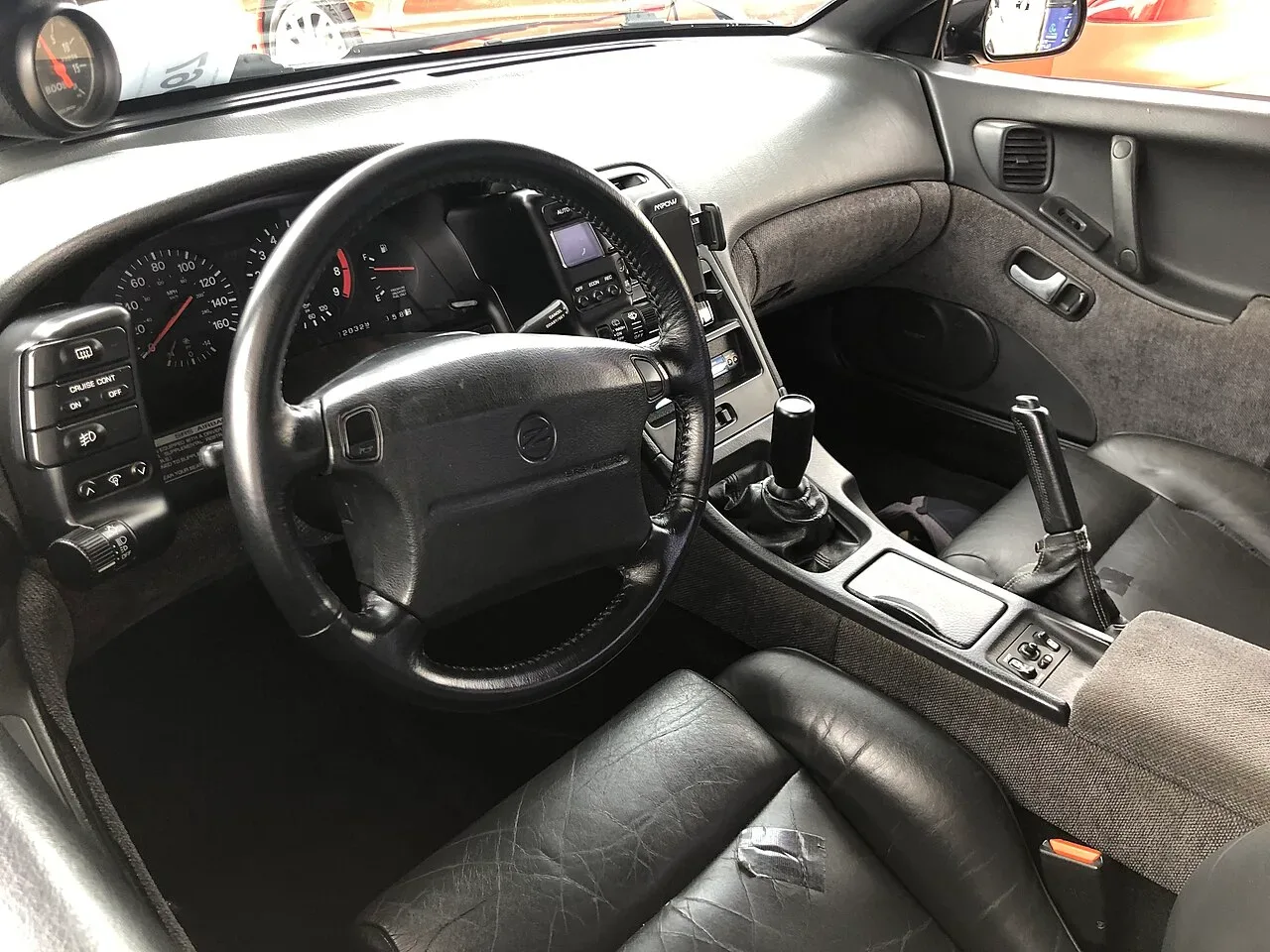 Nissan 300ZX, interior