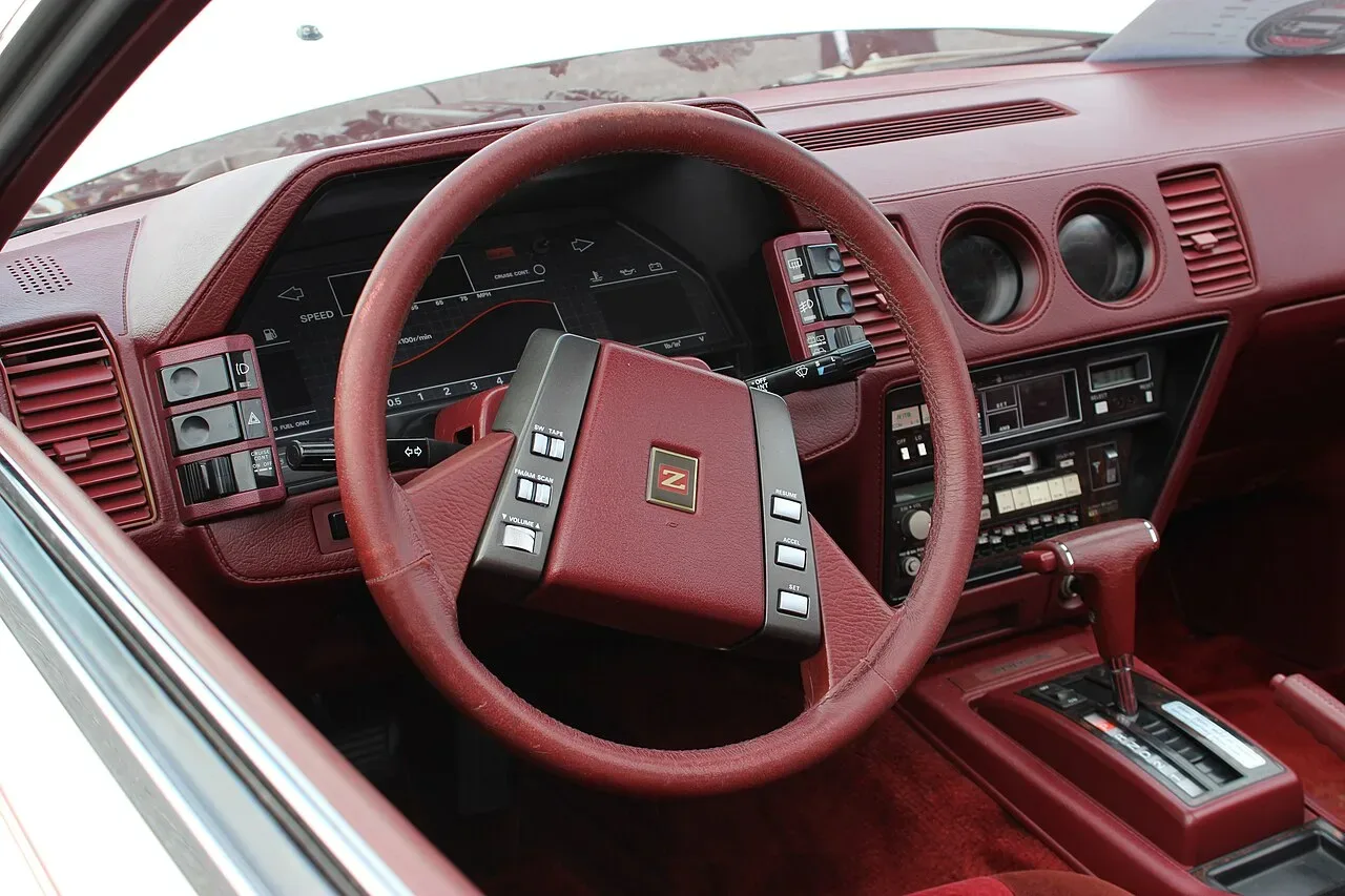 Nissan 300ZX, interior