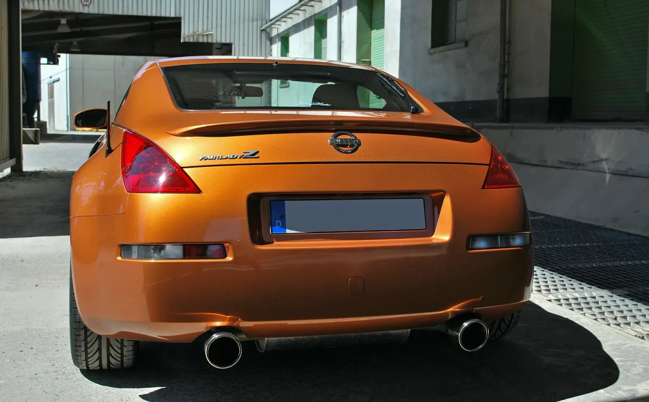 Nissan 350z, rear