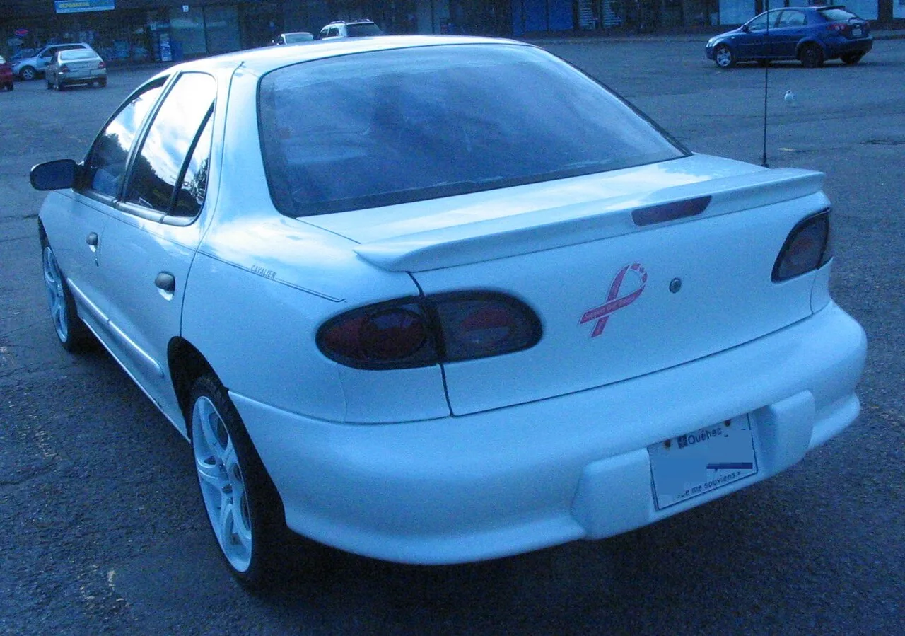 Nissan Altima, rear