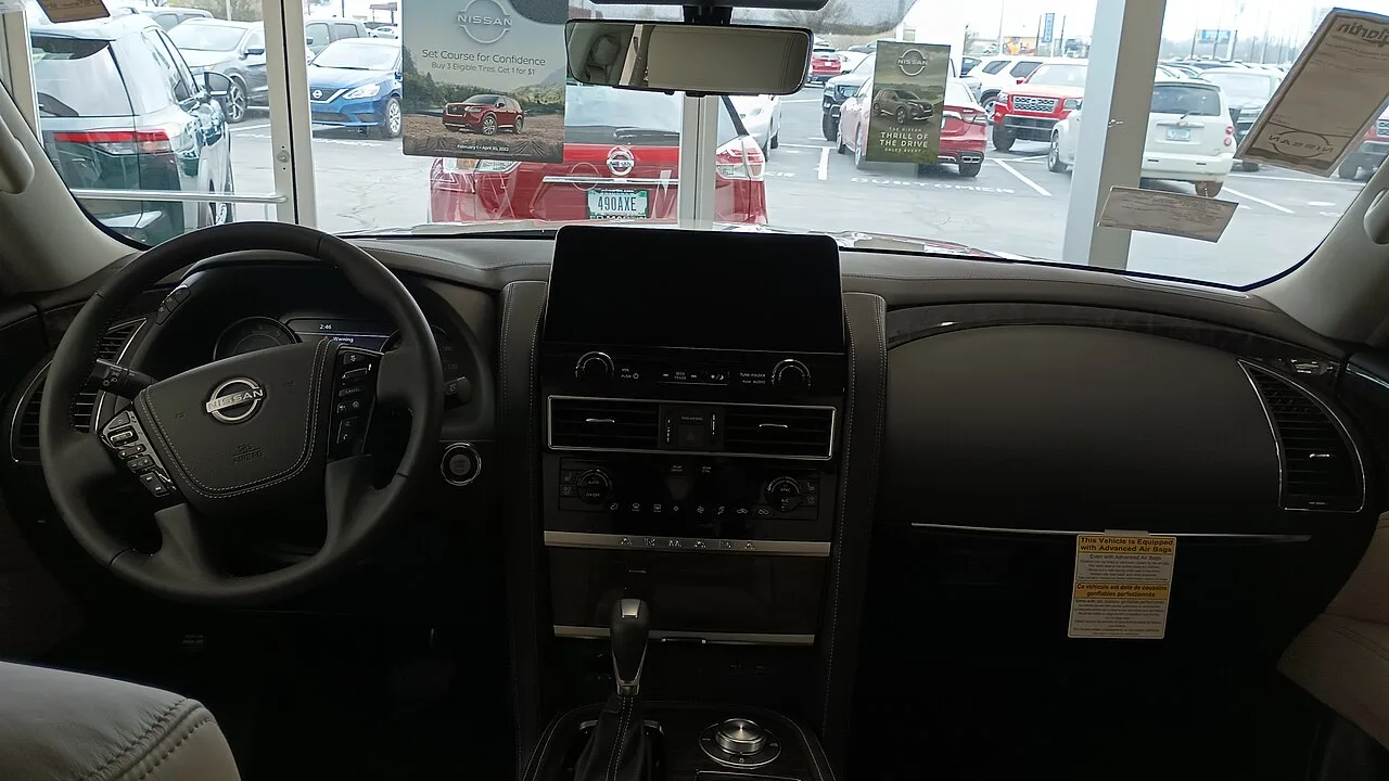 Nissan Armada, interior