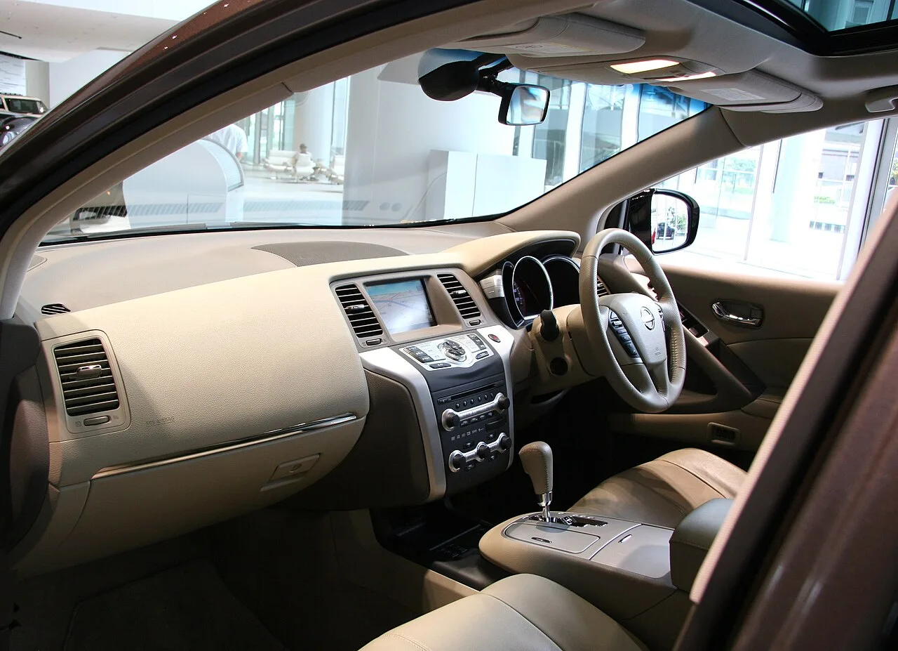 Nissan Murano, interior