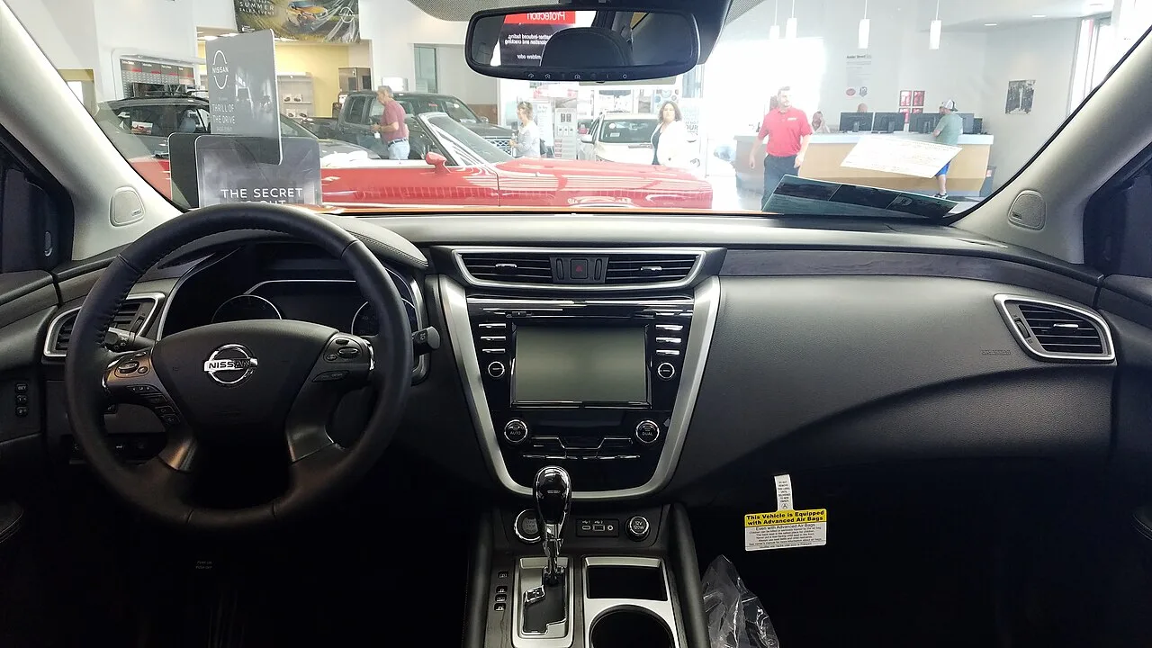 Nissan Murano, interior