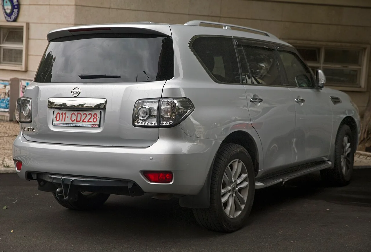 Nissan Patrol Nismo, rear