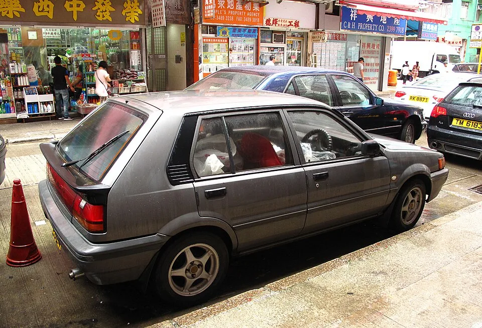 Nissan Pulsar / Cherry N10/N11, rear