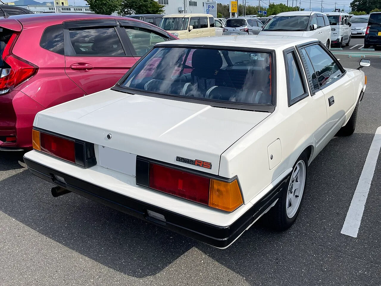 Nissan Silvia S110 / Gazelle, rear