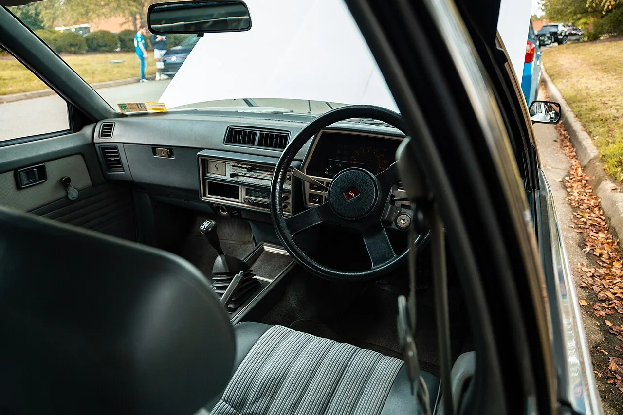 Nissan Skyline RS-X Turbo C, interior
