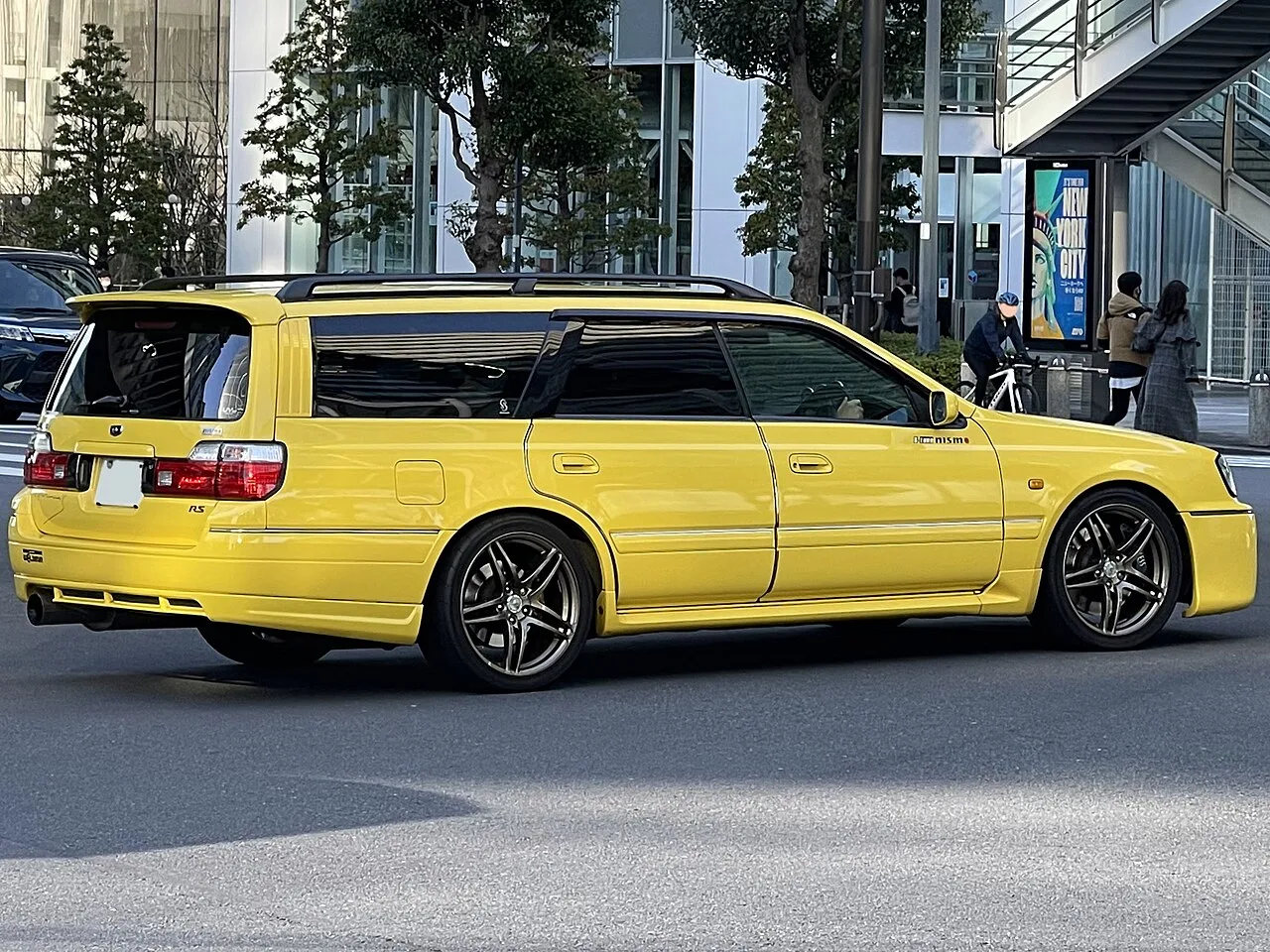 Nissan Stagea 260RS, rear