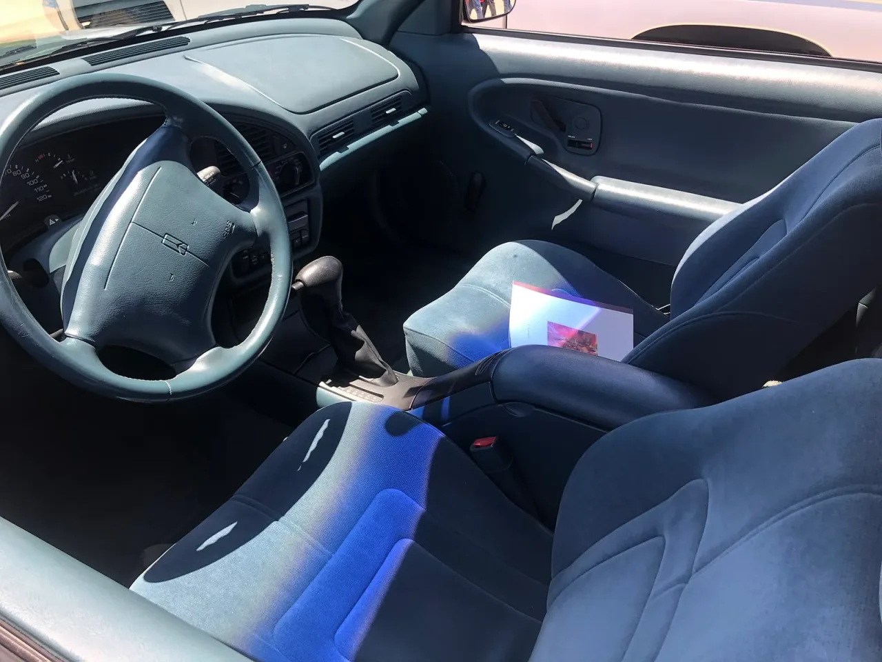 Oldsmobile Achieva, interior