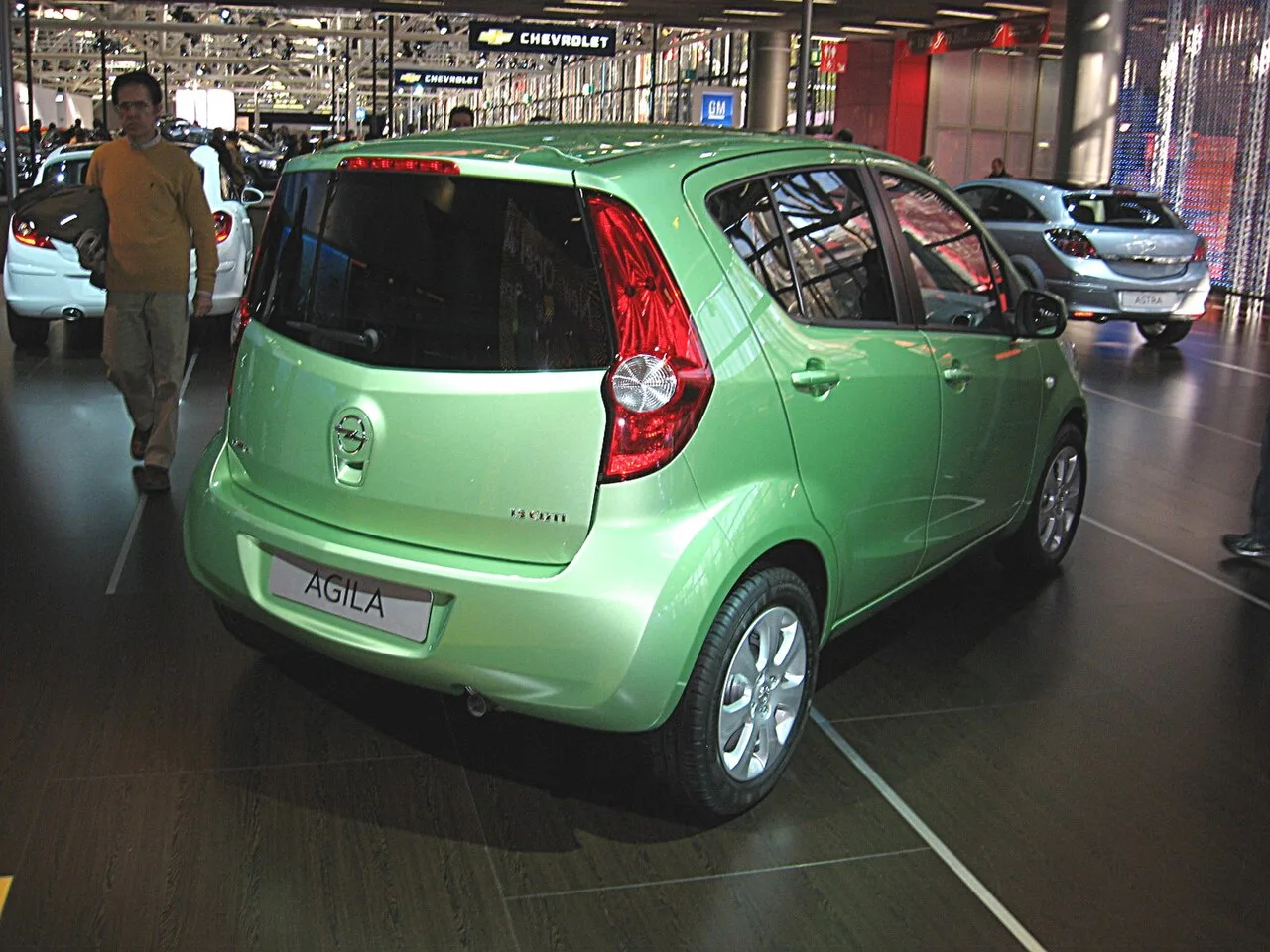 Opel Agila A, rear