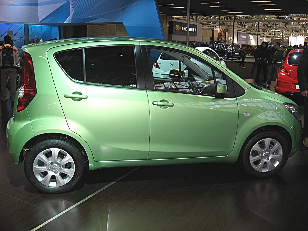 Opel Agila B, side