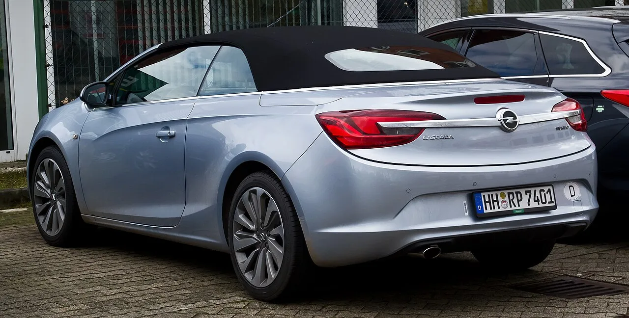 Opel Cascada, rear