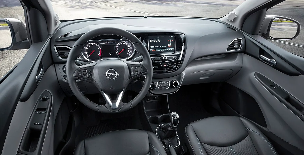 Opel Karl, interior