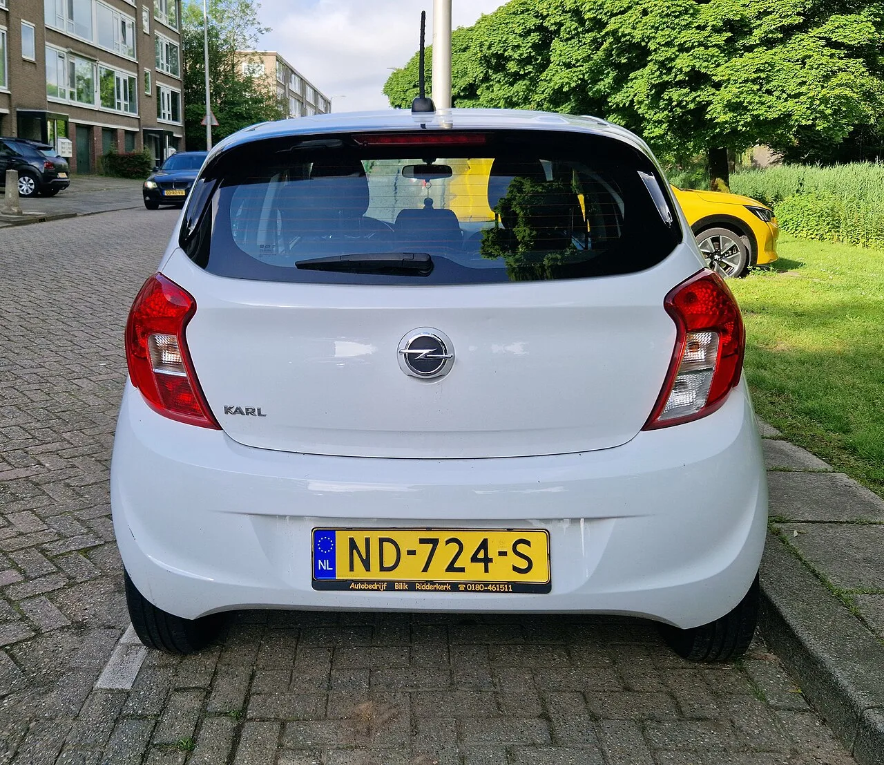 Opel Karl, rear
