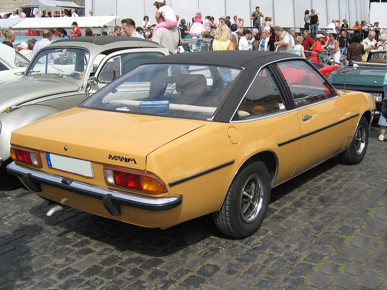 Opel Manta A, rear