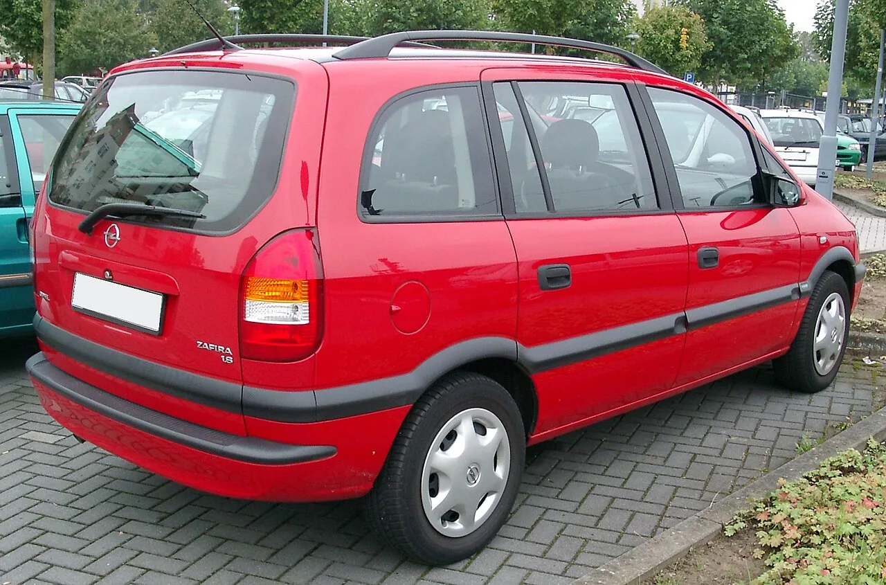 Opel Zafira B, rear