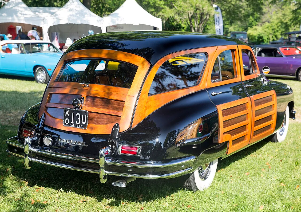 Packard Station Sedan, rear