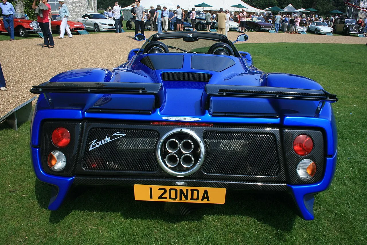 Pagani Zonda R, rear