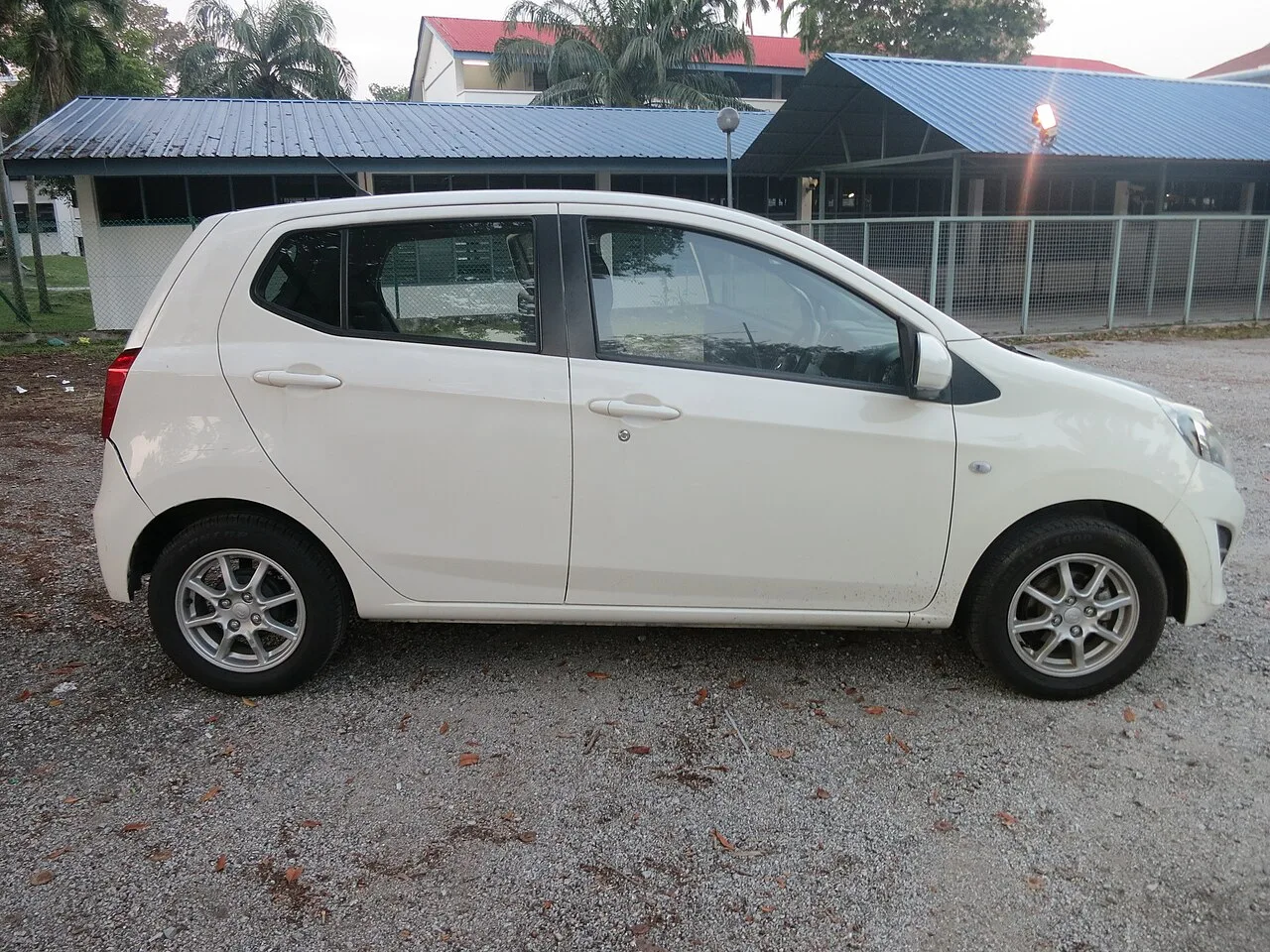 Perodua Axia first generation, side
