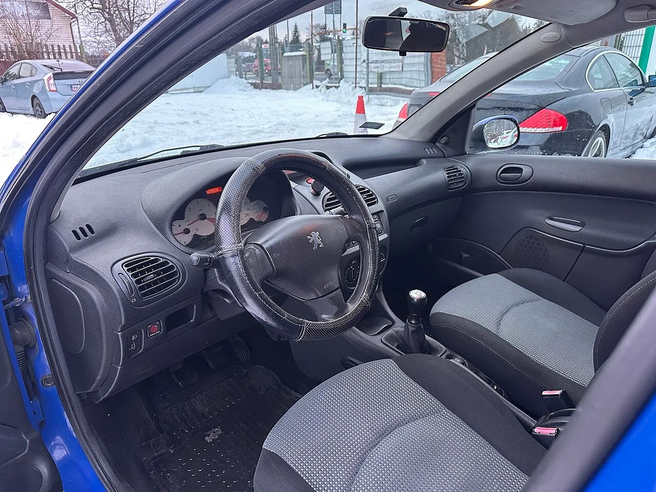 Peugeot 206, interior