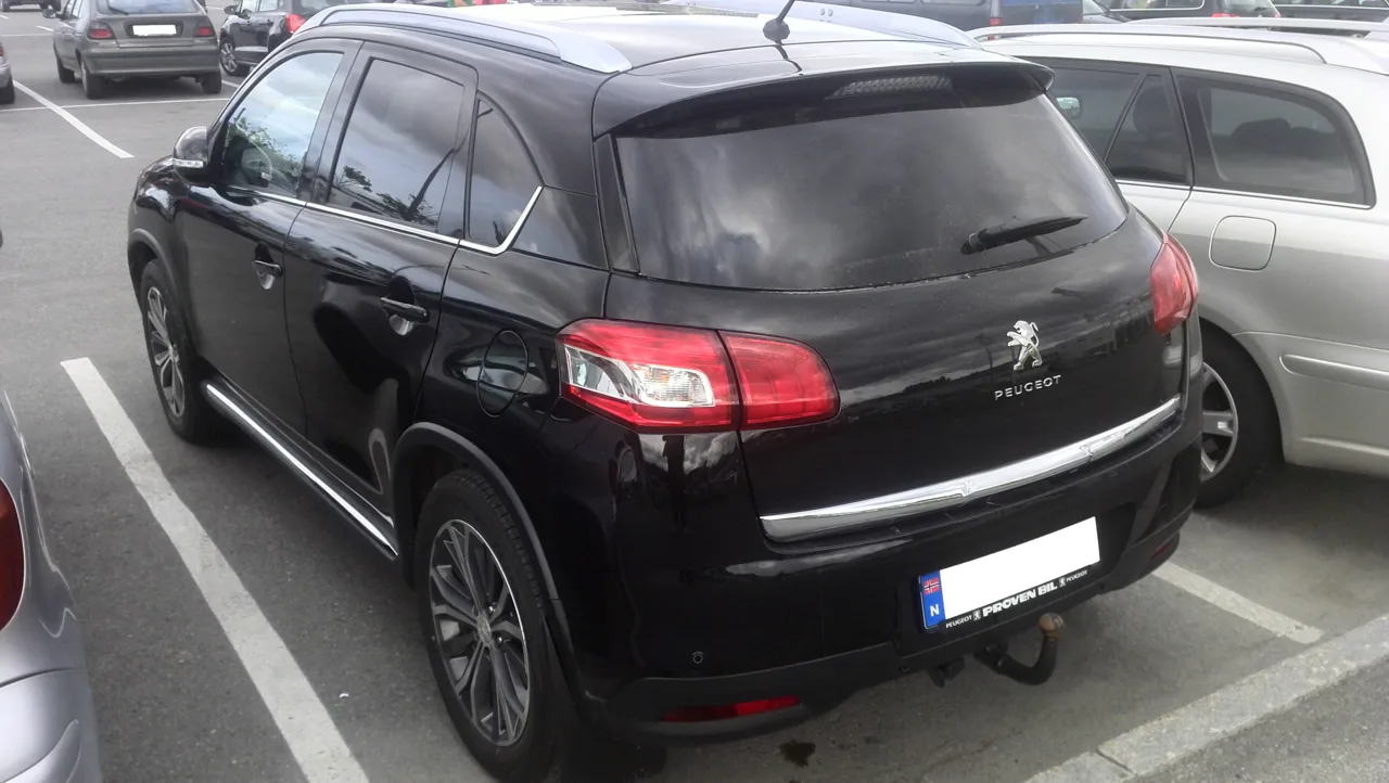 Peugeot 4008, rear