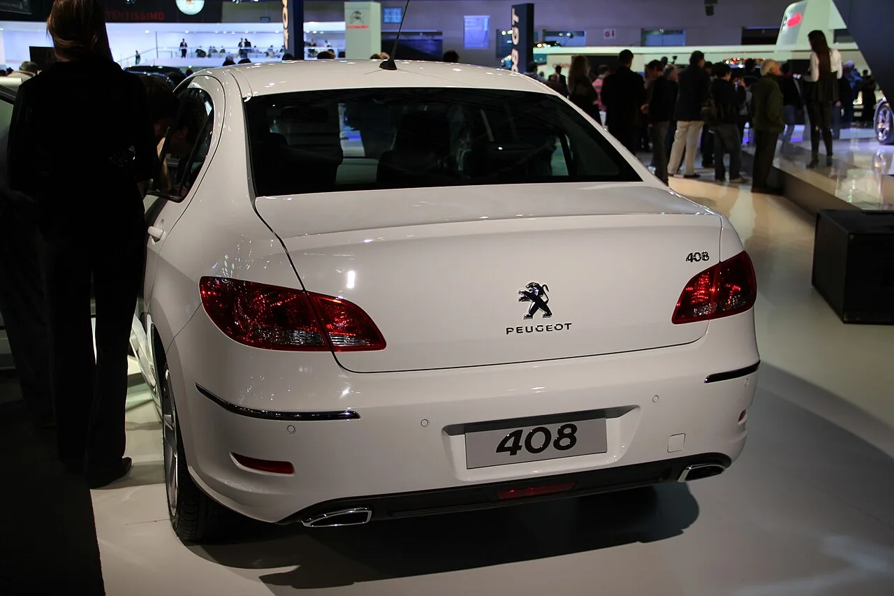 Peugeot 408, rear