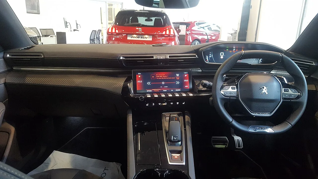 Peugeot 508 R83, interior