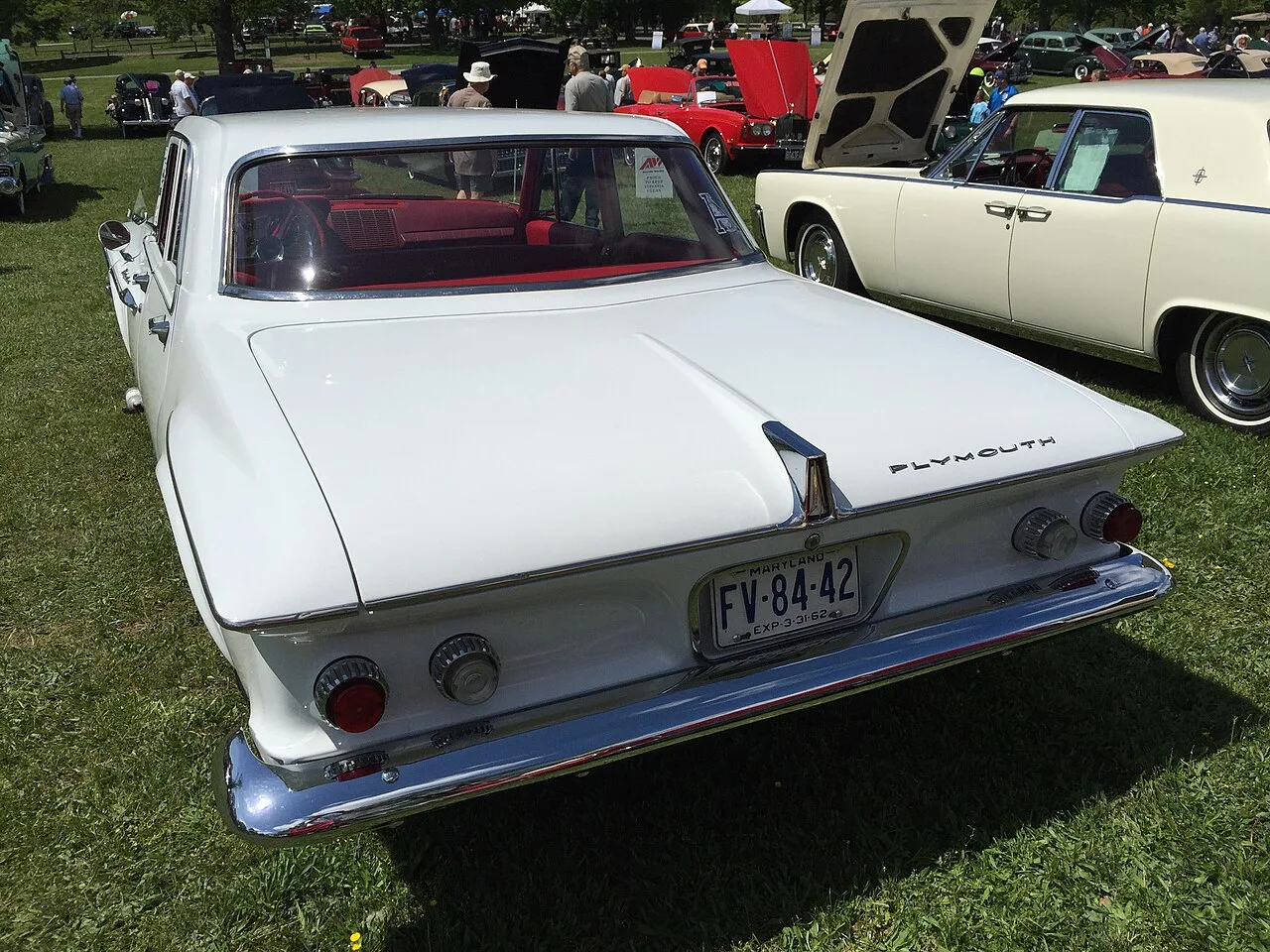 Plymouth Belvedere, rear