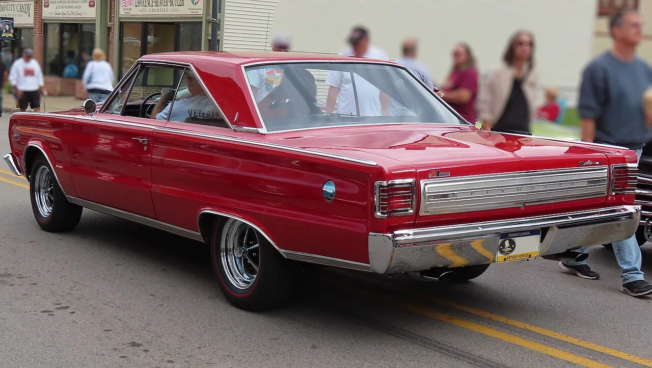 Plymouth Satellite, rear