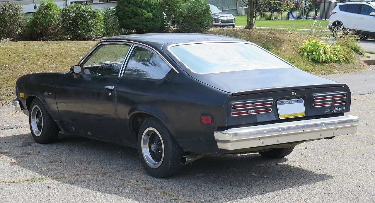 Pontiac Astre, rear