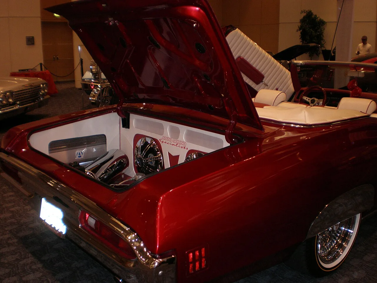 Pontiac Catalina, rear