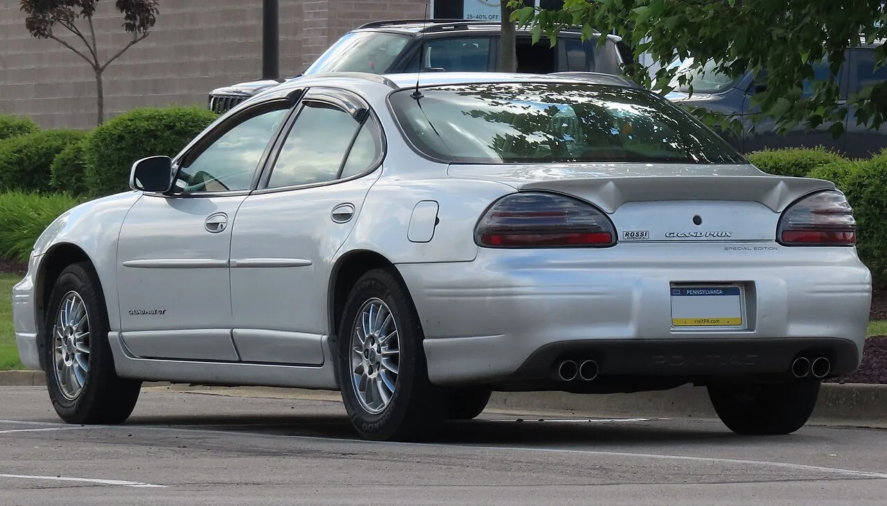Pontiac Grand Prix, rear