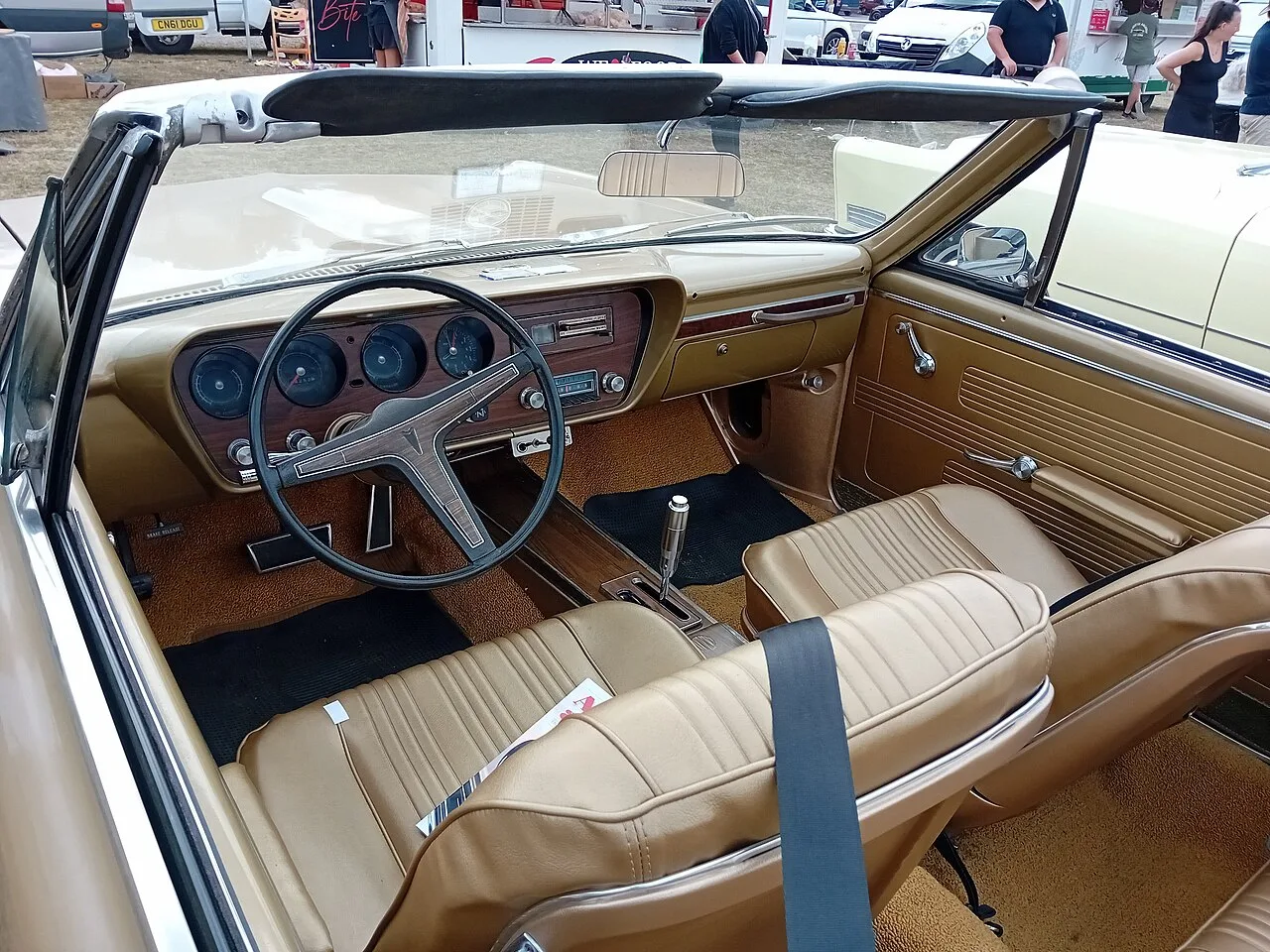 Pontiac GTO, interior