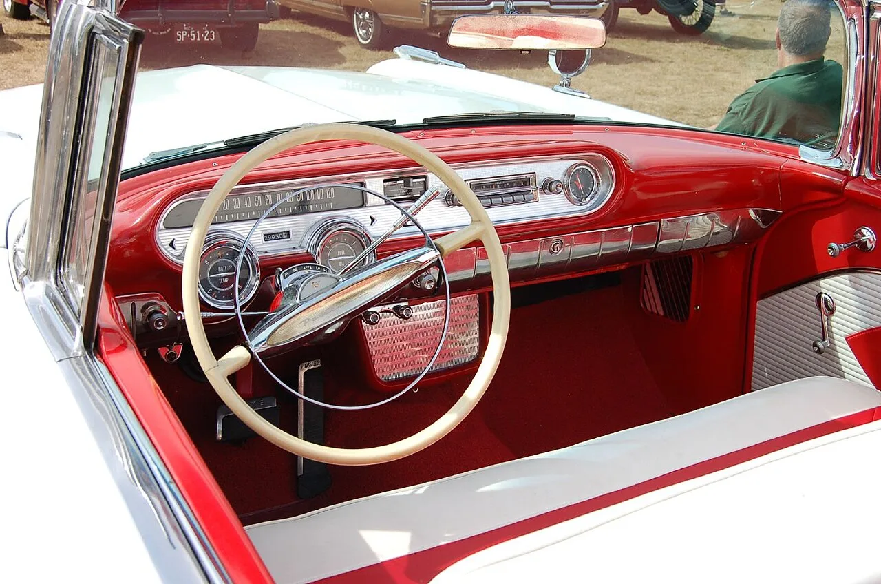 Pontiac Star Chief, interior