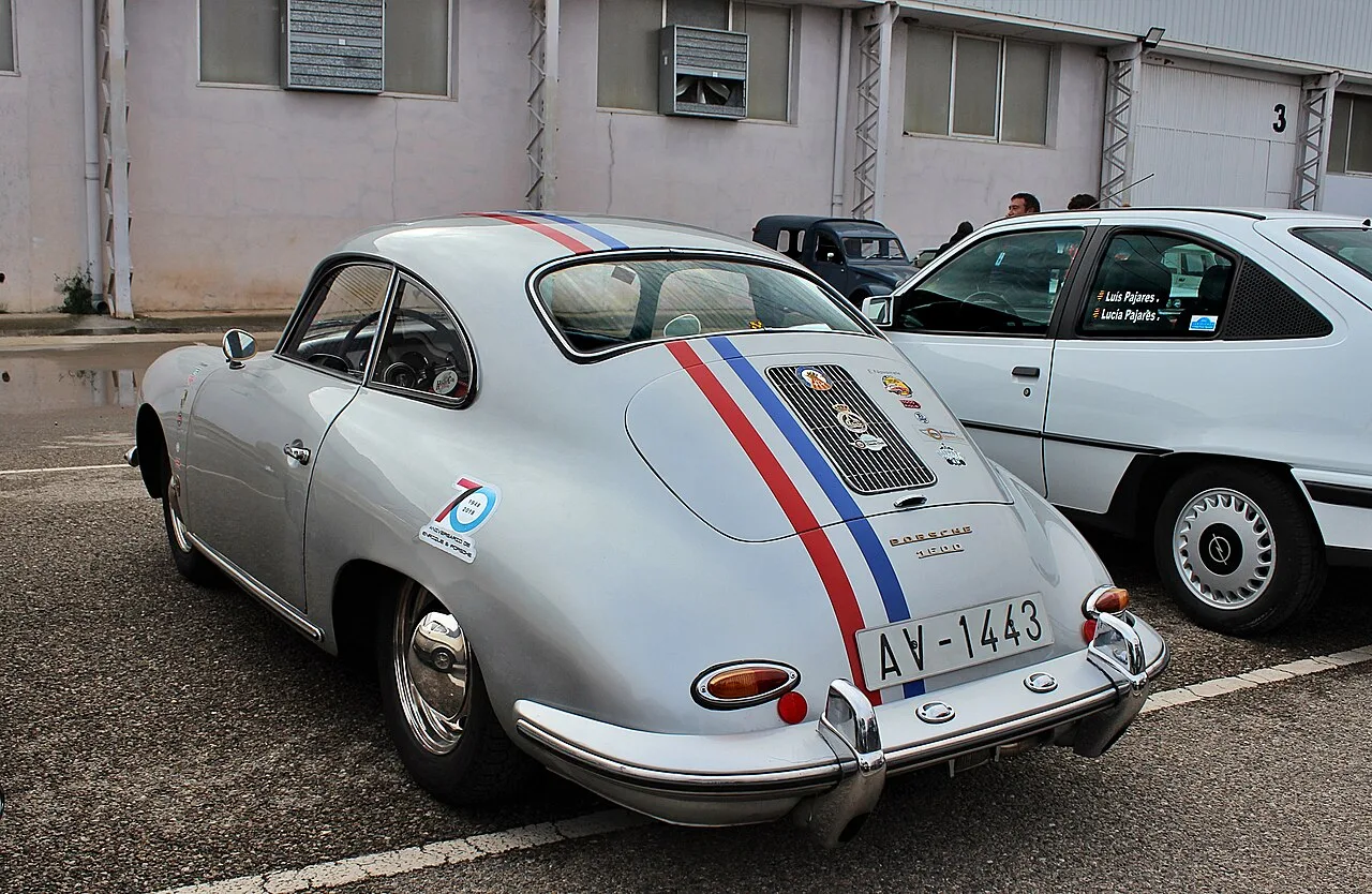 Porsche 356 A, rear
