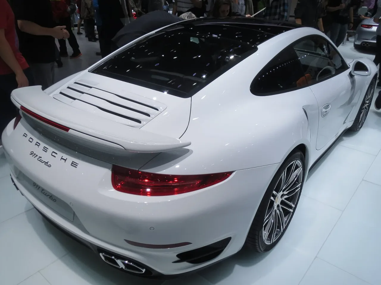 Porsche 911, side