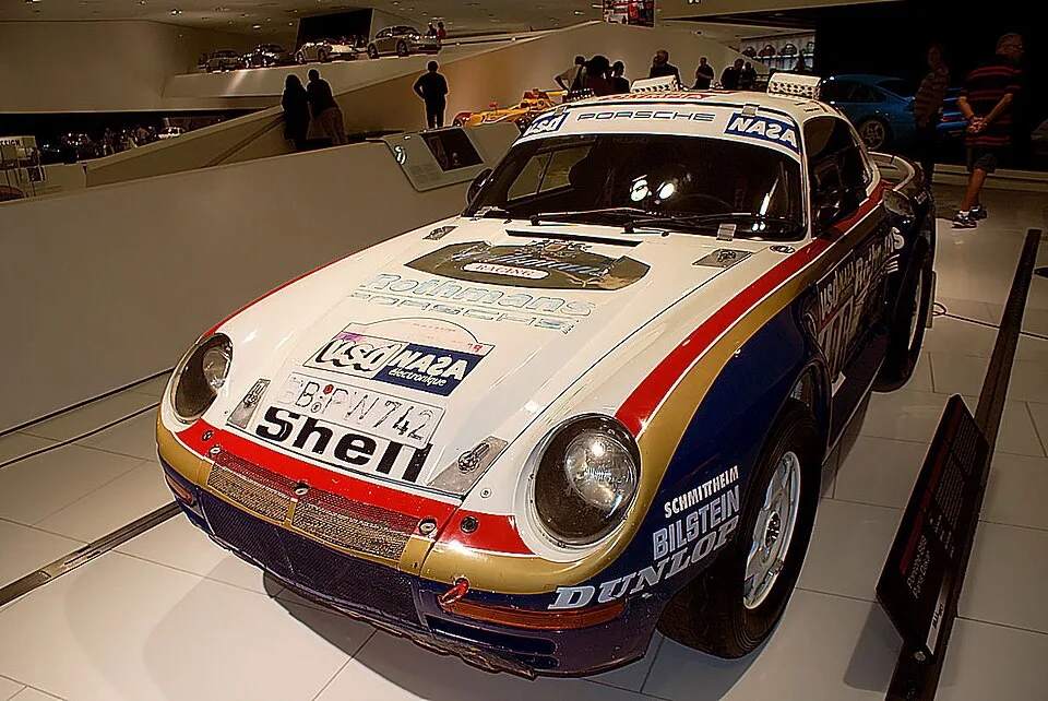 Porsche 959, side