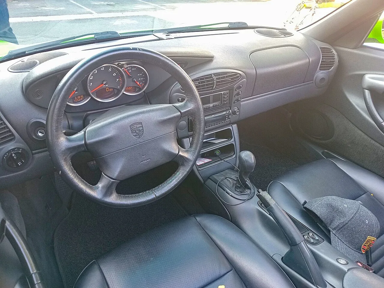 Porsche Boxster, interior