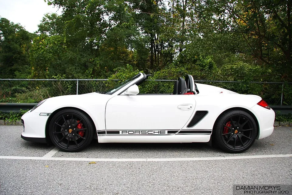 Porsche Boxster, side