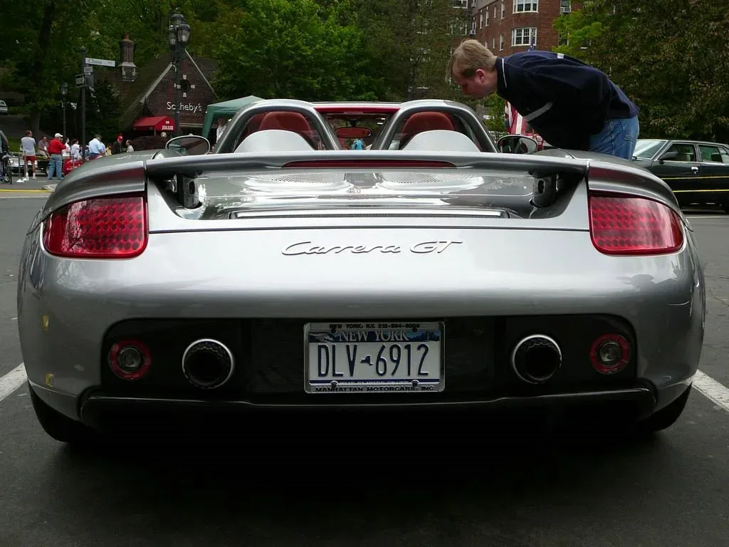 Porsche Carrera GT, rear